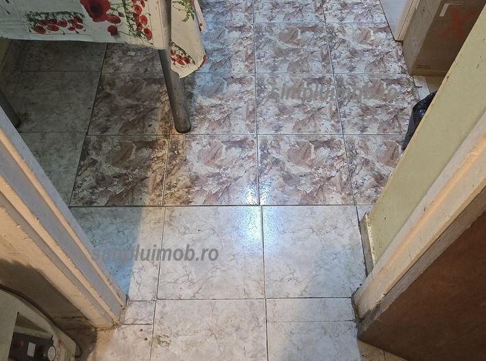 3 Camere Spatios Parcare Resita Huedin - Poză 4