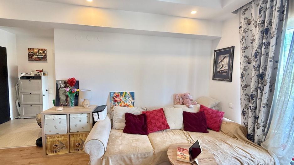 COSMOPOLIS - Apartament cu 2 camere, mobilat si utilat. - Poză 2