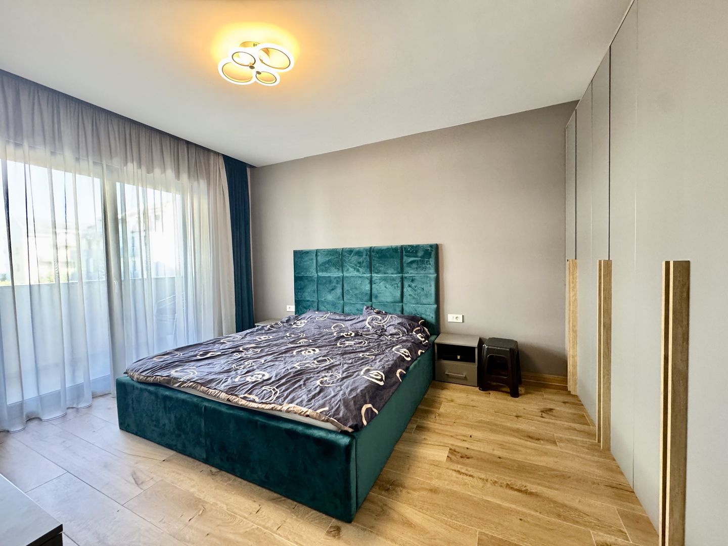 Apartament cu 2 camere, spațios si modern, intrare Dumbrăvița-Kaufland - Poză 11
