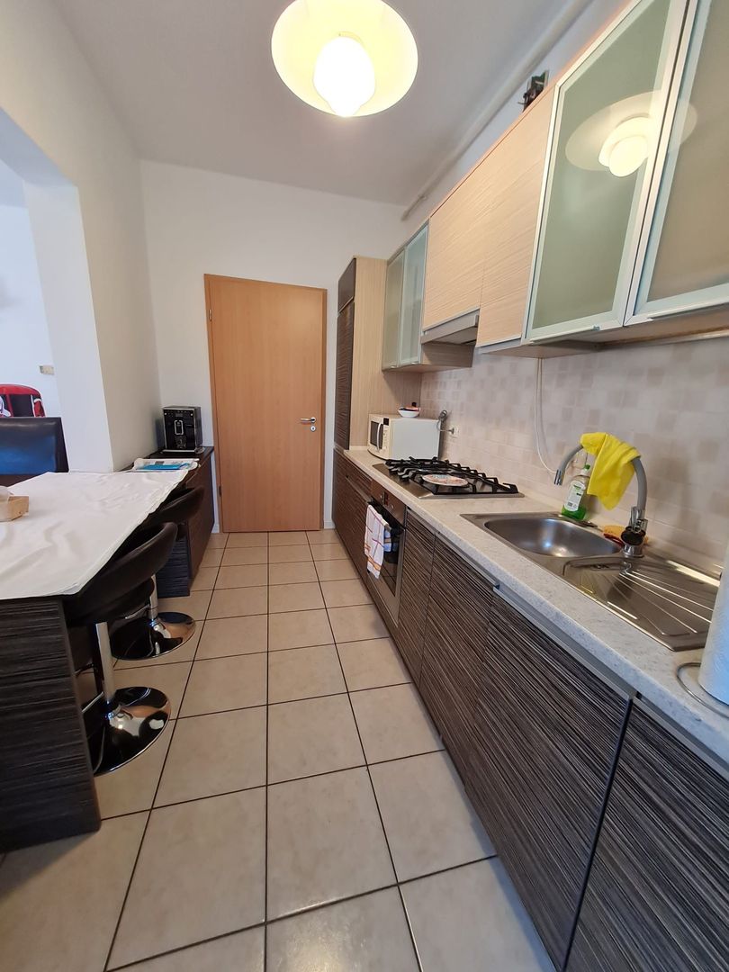 Apartament generos la 5 minute de USAB-TM - Poză 8
