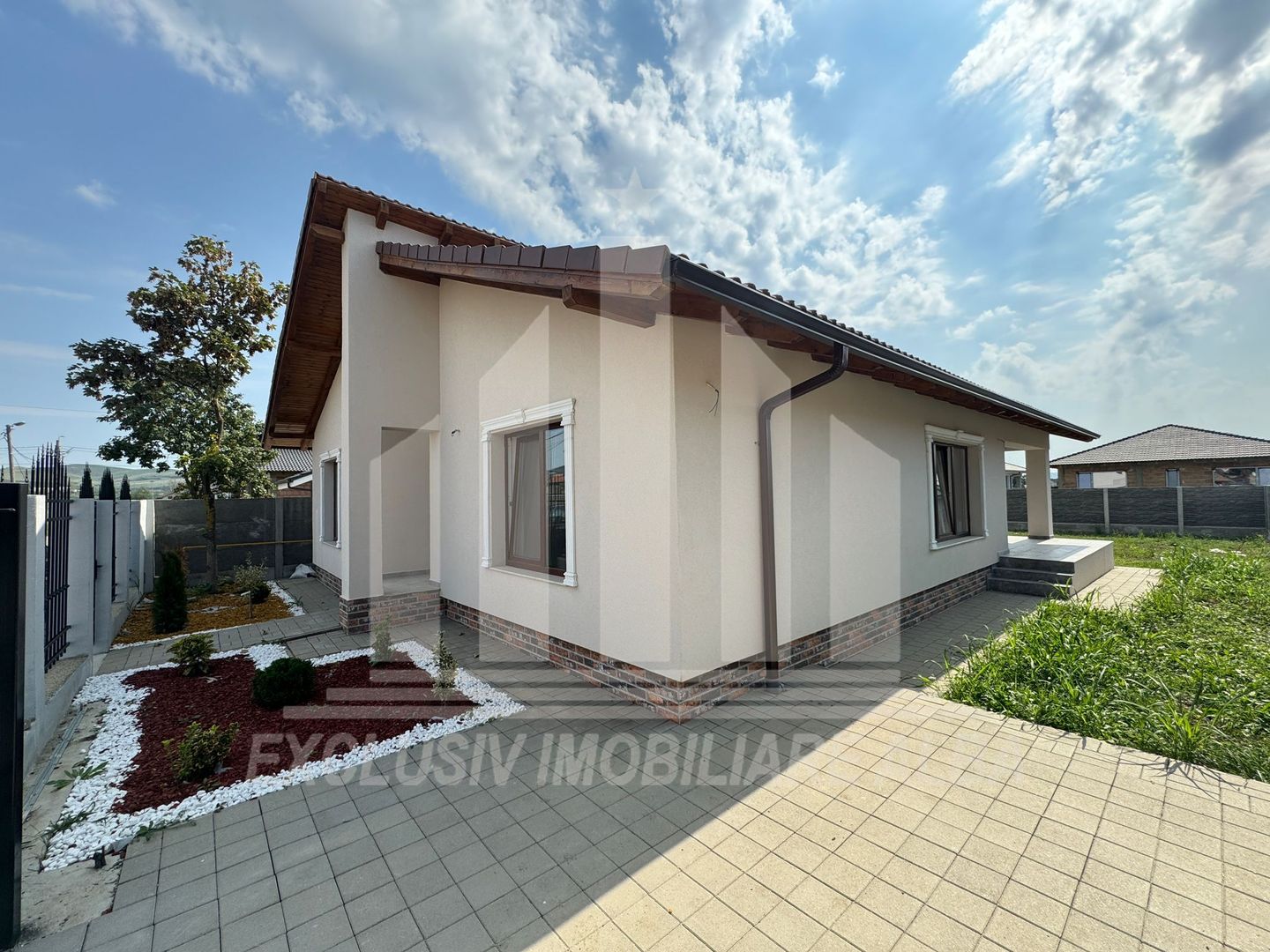 Casa individuala | 110 mp | 424 mp teren | Toate utilitatile | Orizont - Poză 1