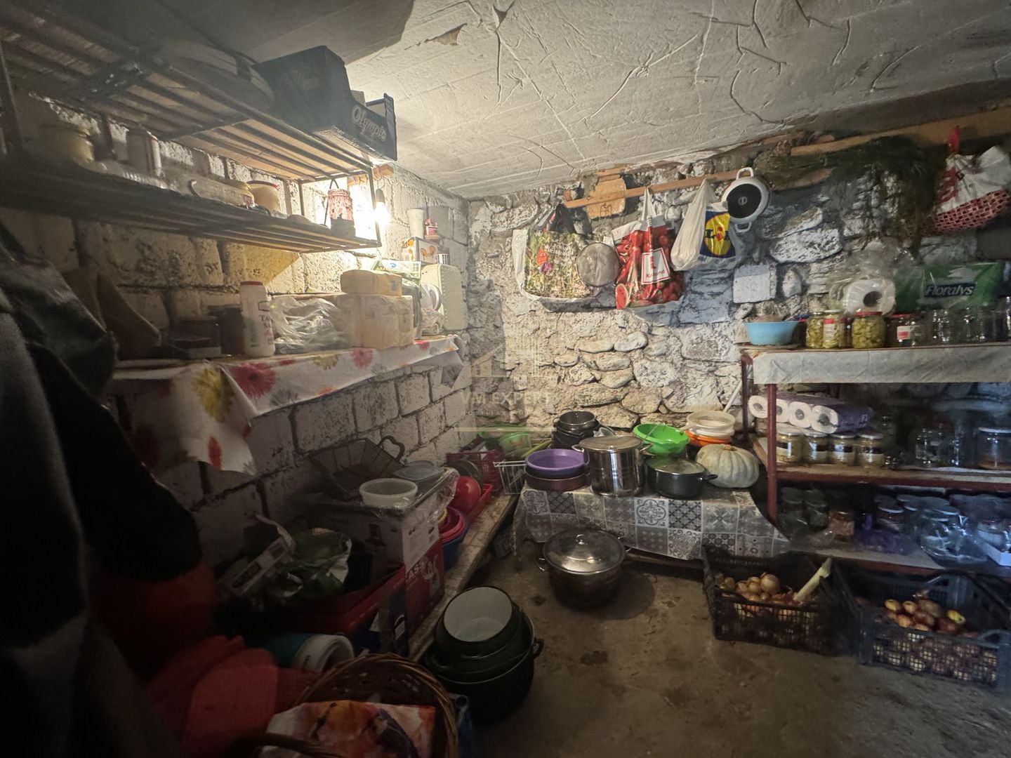 CASA 3 CAMERE TEREN 1250 MP CAMPULUNG - Poză 8