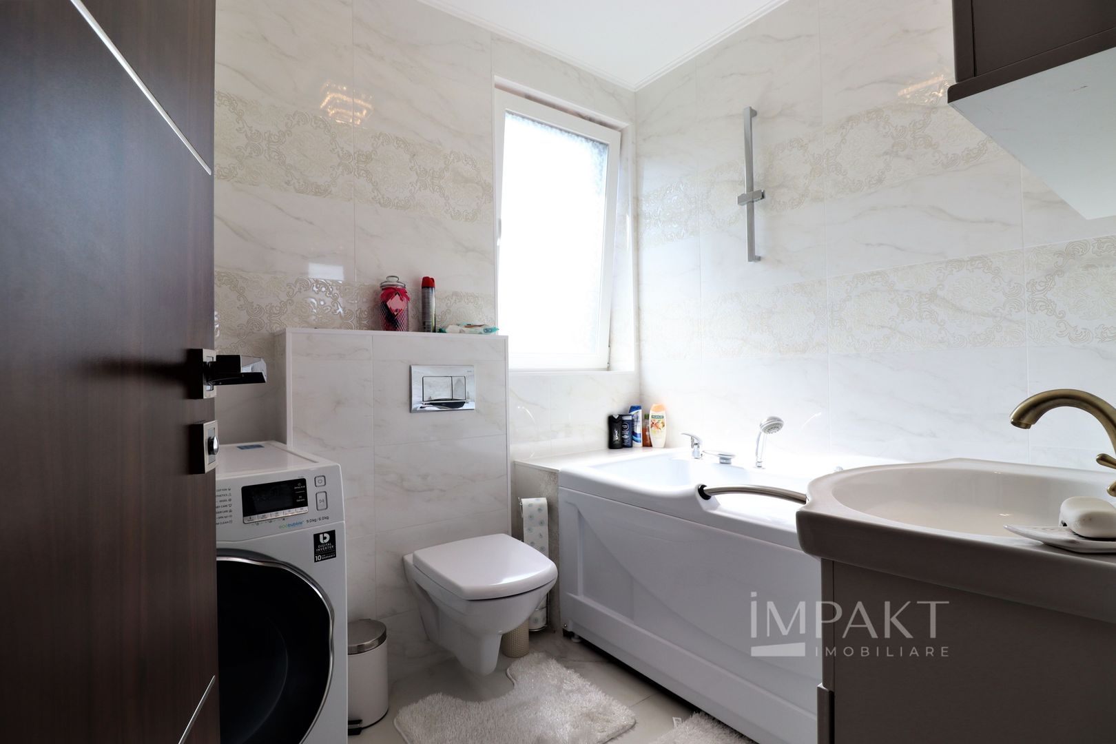 Apartament spatios de 3 camere si 2 bai, zona Andrei Muresanu Sud! - Poză 11