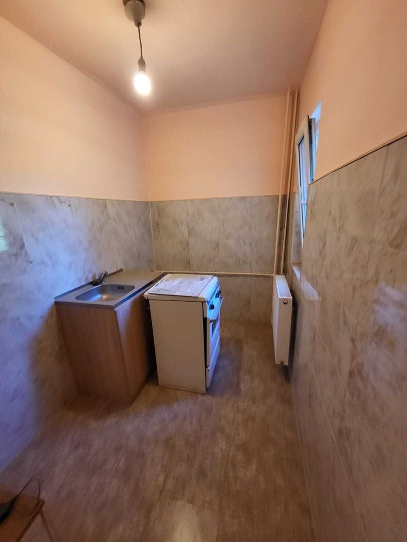 Lipovei | 1 Camera | Etaj Intermediar | Bloc Izolat - Poză 3