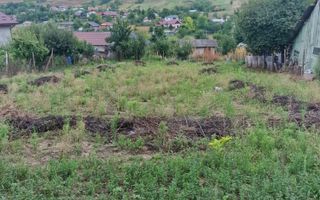 Teren intravilan 900 mp de vânzare în Vânători, la 9 km de Copou - Poză 1