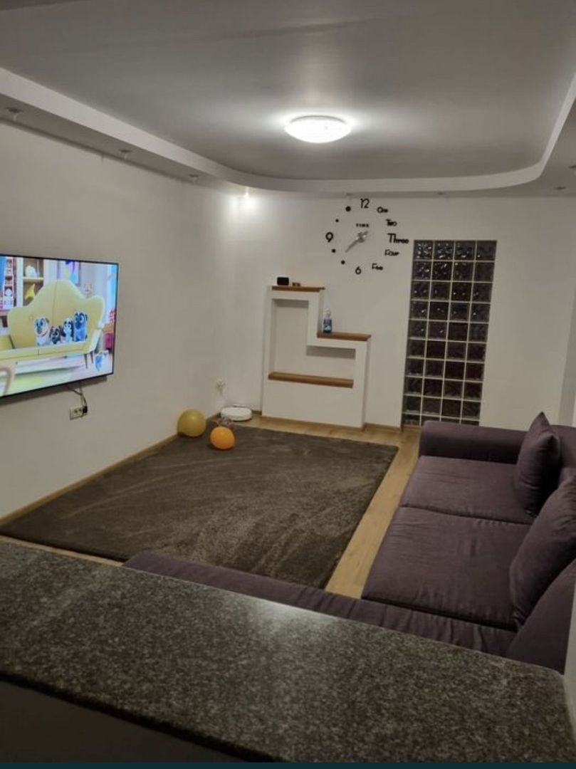 Vand sau schimb apartament 3 camere - Poză 7