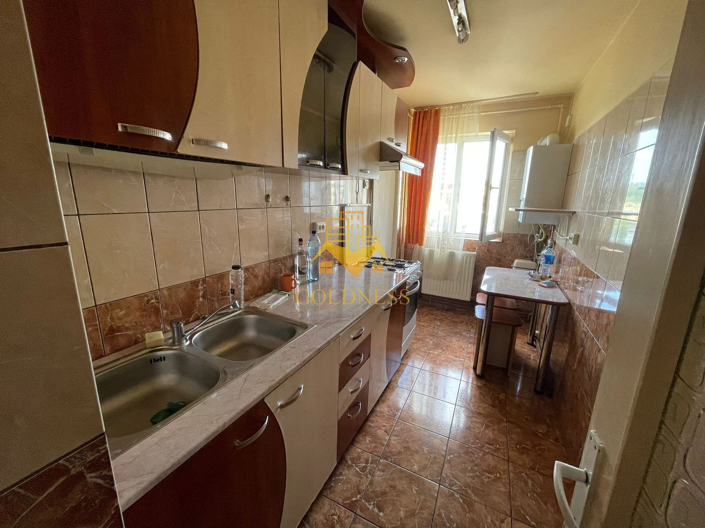 2 camere, decomandate, 58 mp, Manastur Str Vidraru Zona BIG, Izlazului - Poză 5