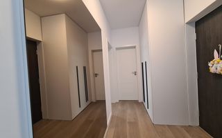 Iris Armoniei - Apartament cu 2 camere la ultimul nivel cu parcare privata - Poză 11