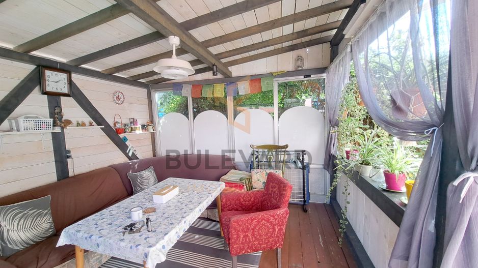 Comision 0! Casa 206 mp utili + pod 60 mp, 4 parcari, 304 mp teren - Poză 26