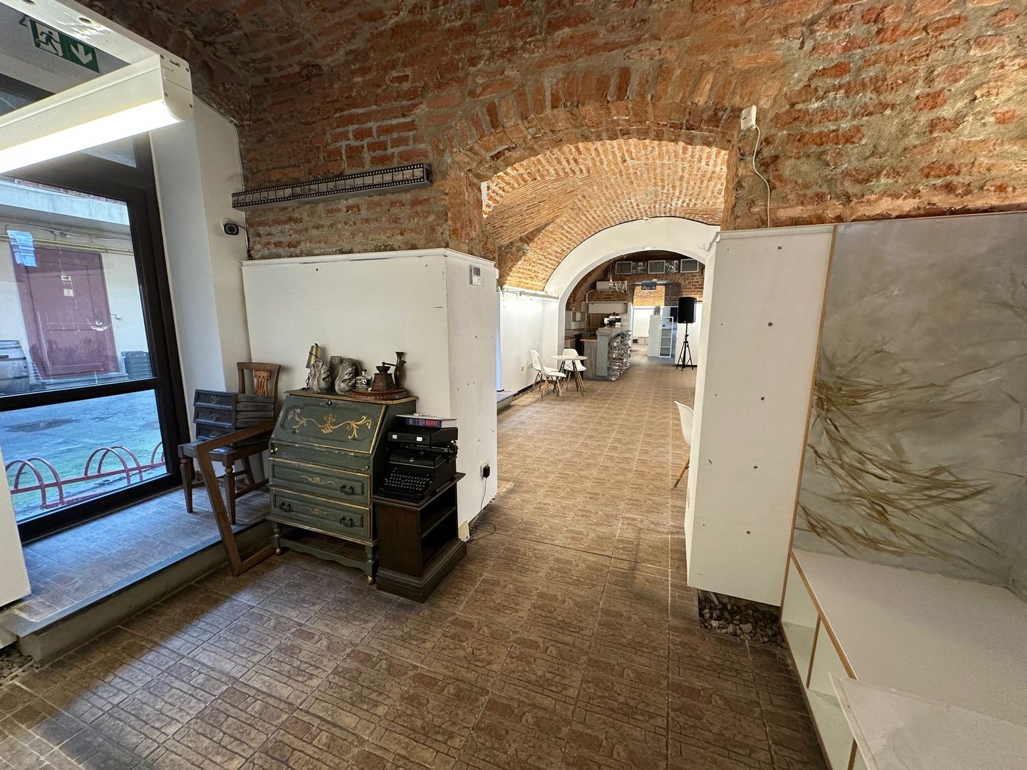 Spatiu comercial în Piața Unirii - 155 mp - Poză 29