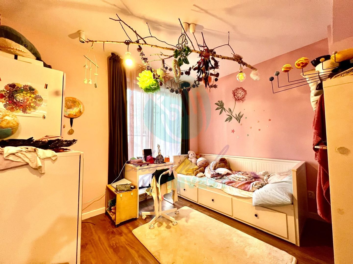 Proprietate UNICĂ– Apartament cu 4 Camere si Curte Proprie 210 mp - Poză 12