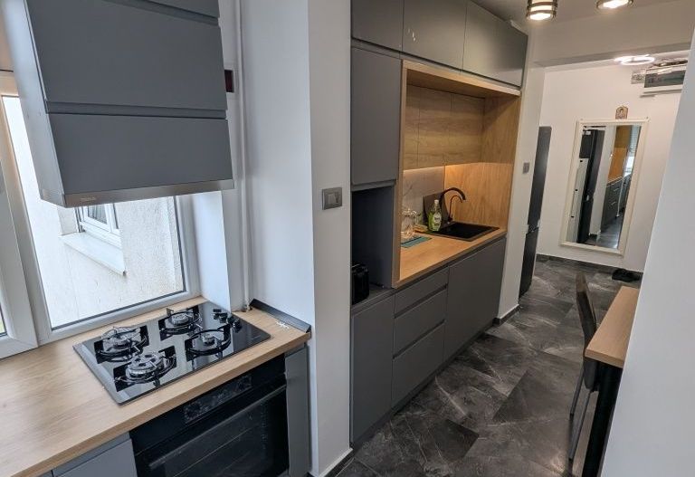 Apartament 2 camere, decomandat - Poză 8