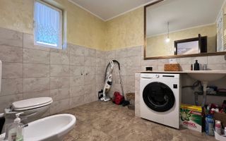 Casa de vanzare in Onesti - Poză 10