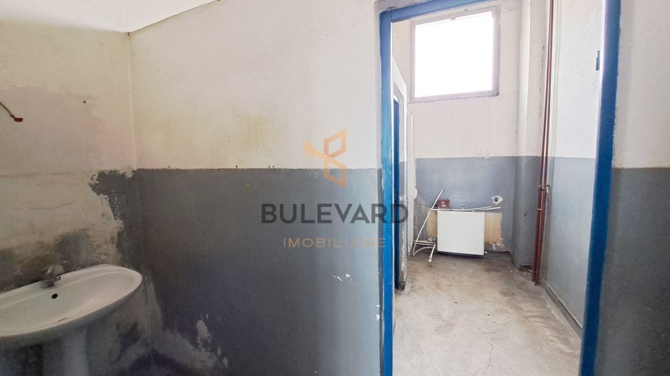 Spatiu industrial 614 mp, Lift, Zona Piata 1Mai! - Poză 9