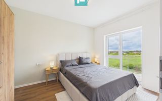 Apartament cu 2 camere mobilat în Moşniţa Nouă - Poză 8