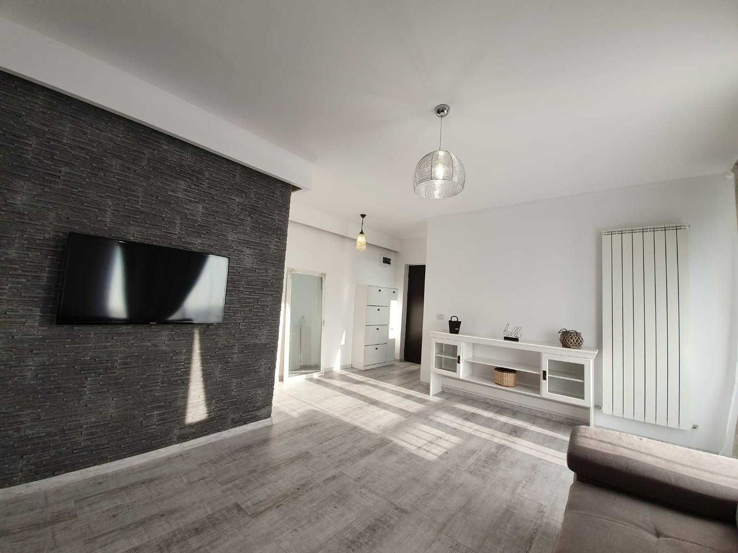 inchiriez apartament 2 camere in Bragadiru - Poză 1