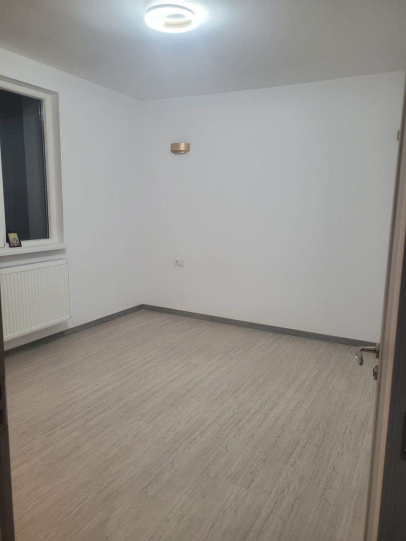 Apartament 2 camere de vanzare Drumul Taberei - Raul Doamnei - Poză 11