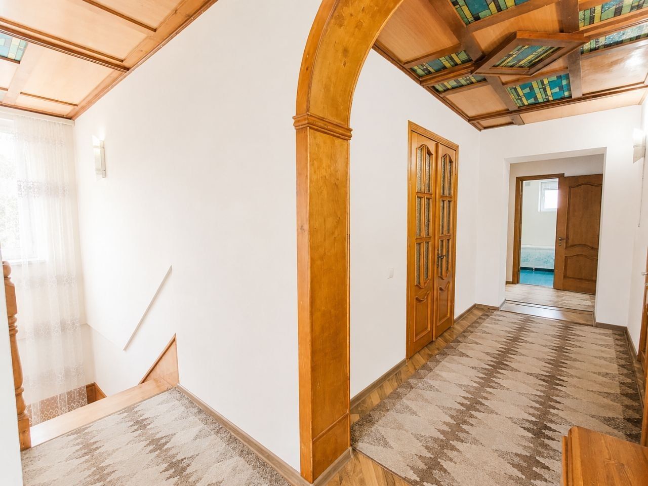 Casă 210 m² cu 5 dormitoare și teren 10 ari – Euroreparație | Drochia, str. Grigore Ureche - Poză 49