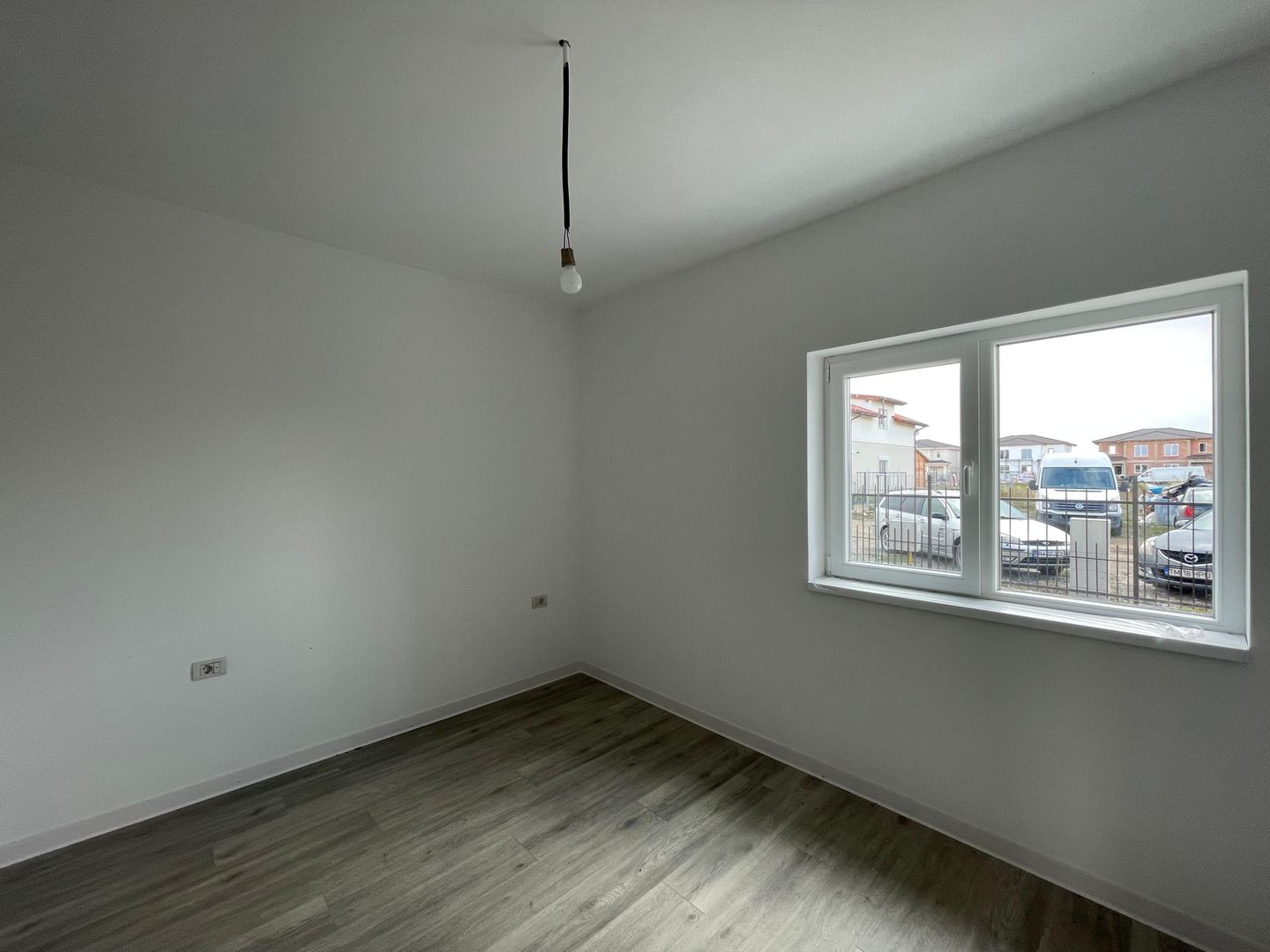 Casă individuală cu 5 camere și teren generos de 600 mp |Mosnița Nouă| - Poză 11