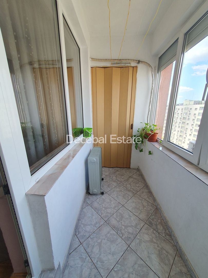 3 camere 70 mp 1978 metrou Dristor boxa la subsol loc de parcare - Poză 10