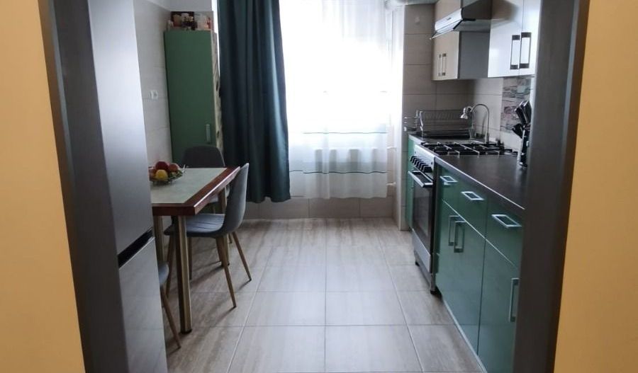 Apartament 3 camere de vanzare, Lacul Tei - Poză 7