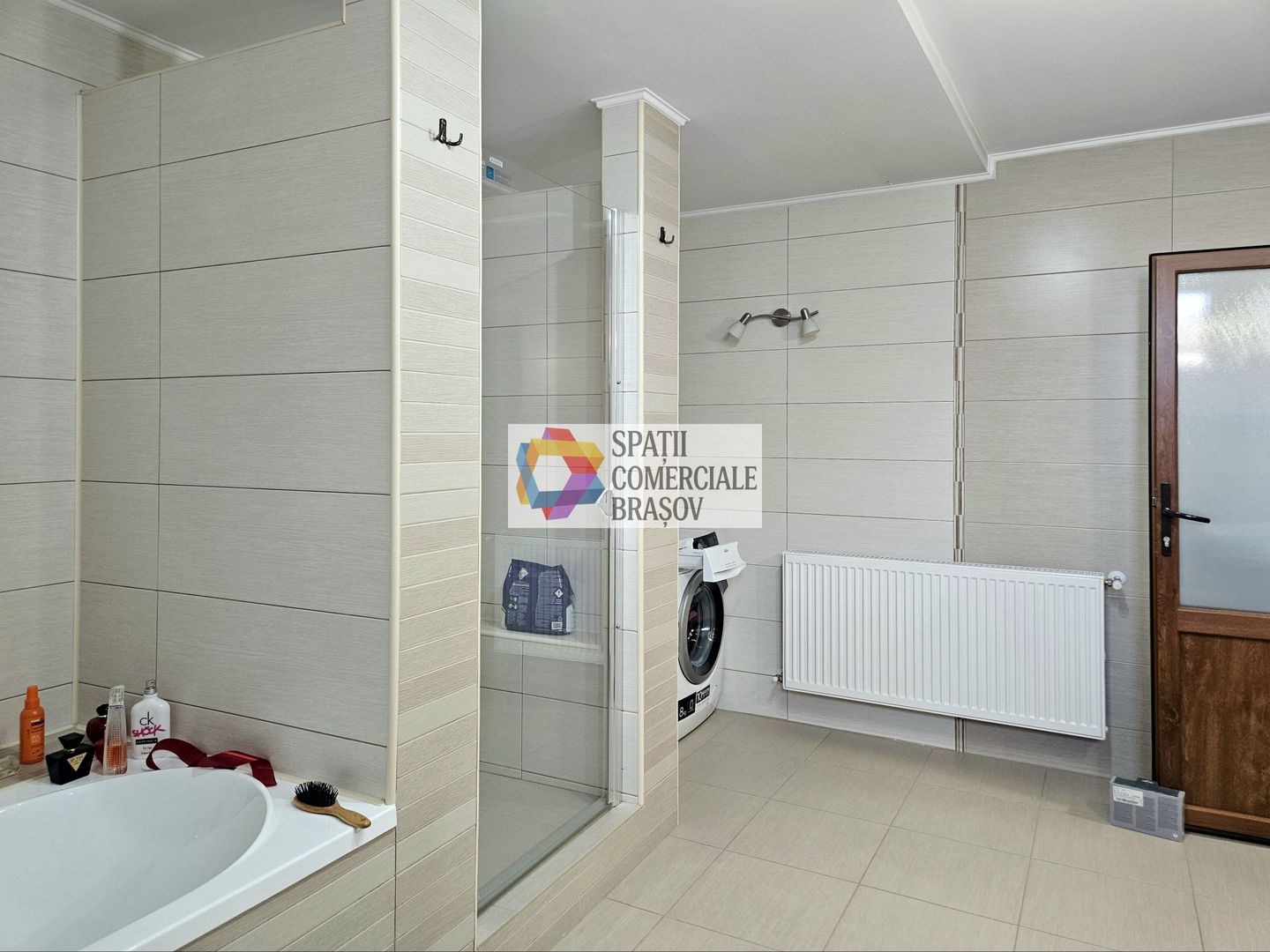 Casă plus Spațiu comercial  741 mp, Teren 906 mp Brasov - zona Blumana - Poză 20