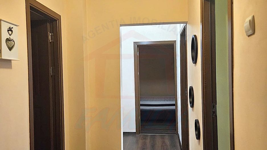400 EURO chirie, apartament 3 camere Siderurgistilor - Poză 9