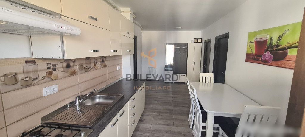 Apartament cu 3 camere zona Eroilor! - Poză 4