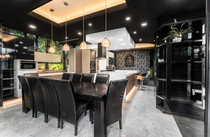 Vă prezentăm o proprietate cu adevărat remarcabilă - Poză 4