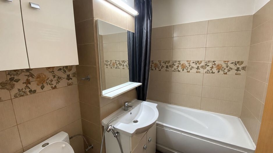 COMISION 0, Apartament 3 Camere, Decomandat, 3 Balcoane, Zona Aradului - Poză 10