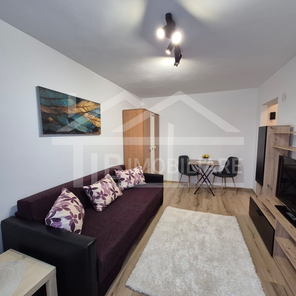 Garsoniera, 30 mp, decomandat, Zona Corina - Poză 1