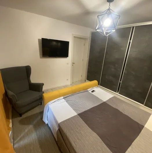 Inchiriere apartament 3 camere Piata Unirii - Poză 2