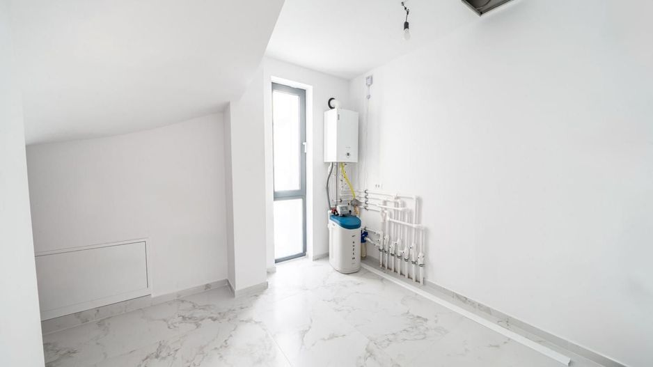 Vilă unica în Corbeanca - Liniște,natură și eleganță - Poză 14