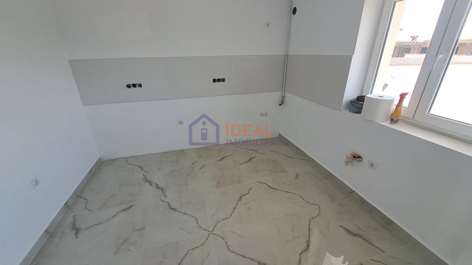 Duplex  Modern LA CHEIE cu 4 camere si gradina ,in Cristian - Poză 5