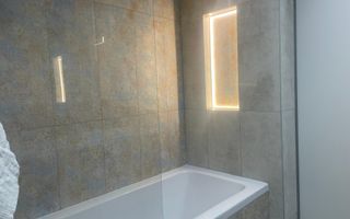 Garsoniera de LUX de inchiriat, etaj 1, mobilata si utilata premium - Poză 8