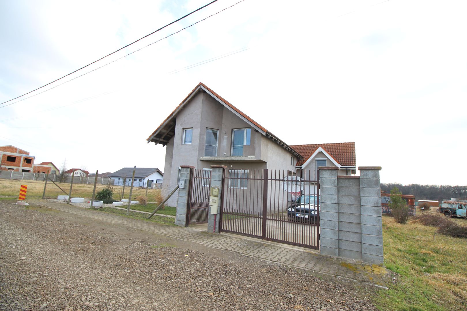 Casa individuala-zona Dumbravita lac-comision zero - Poză 1