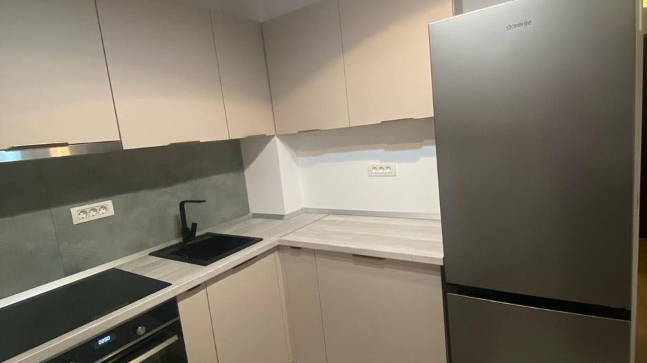 Vând garsonieră Regie Residence, sector 6 - Poză 3