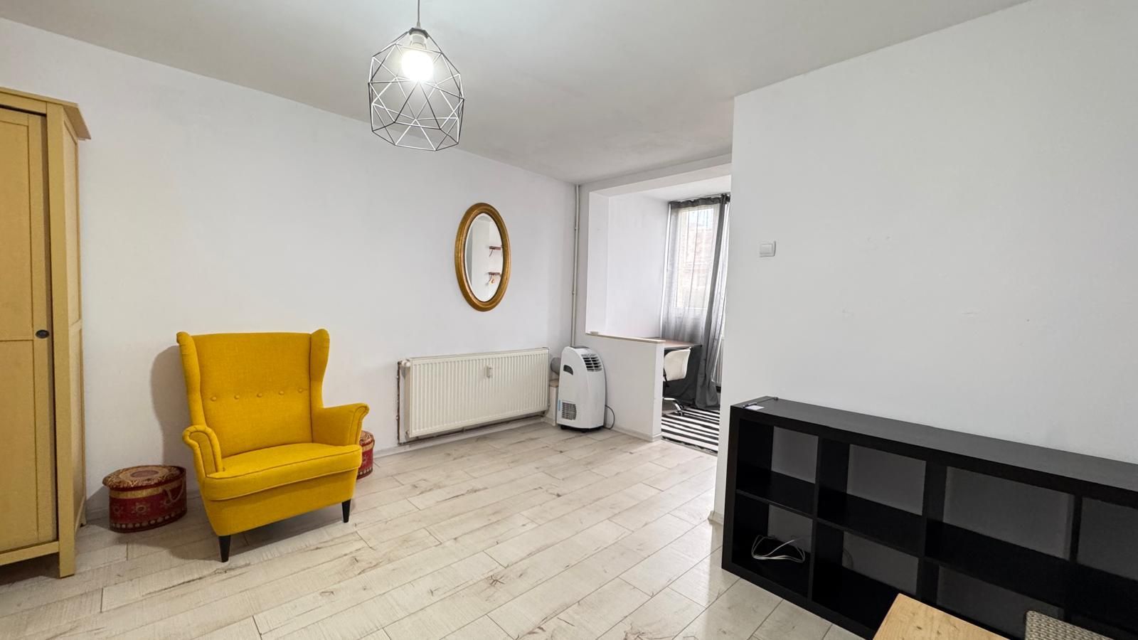 Garsoniera RENOVATA  Langa plaja Grigorescu - Poză 1