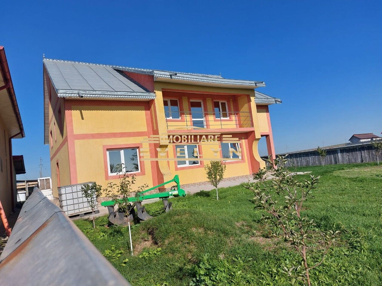 De vânzare casa P+M în Brehuiesti, pozitionata la strada principala - Poză 3