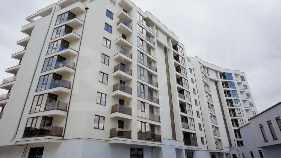 Vânzare apartament 83 mp, strada Basarabia, Ialoveni - Poză 1
