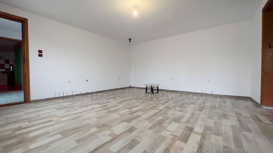 CASA DE VANZARE IN BOGDANESTI - Poză 7