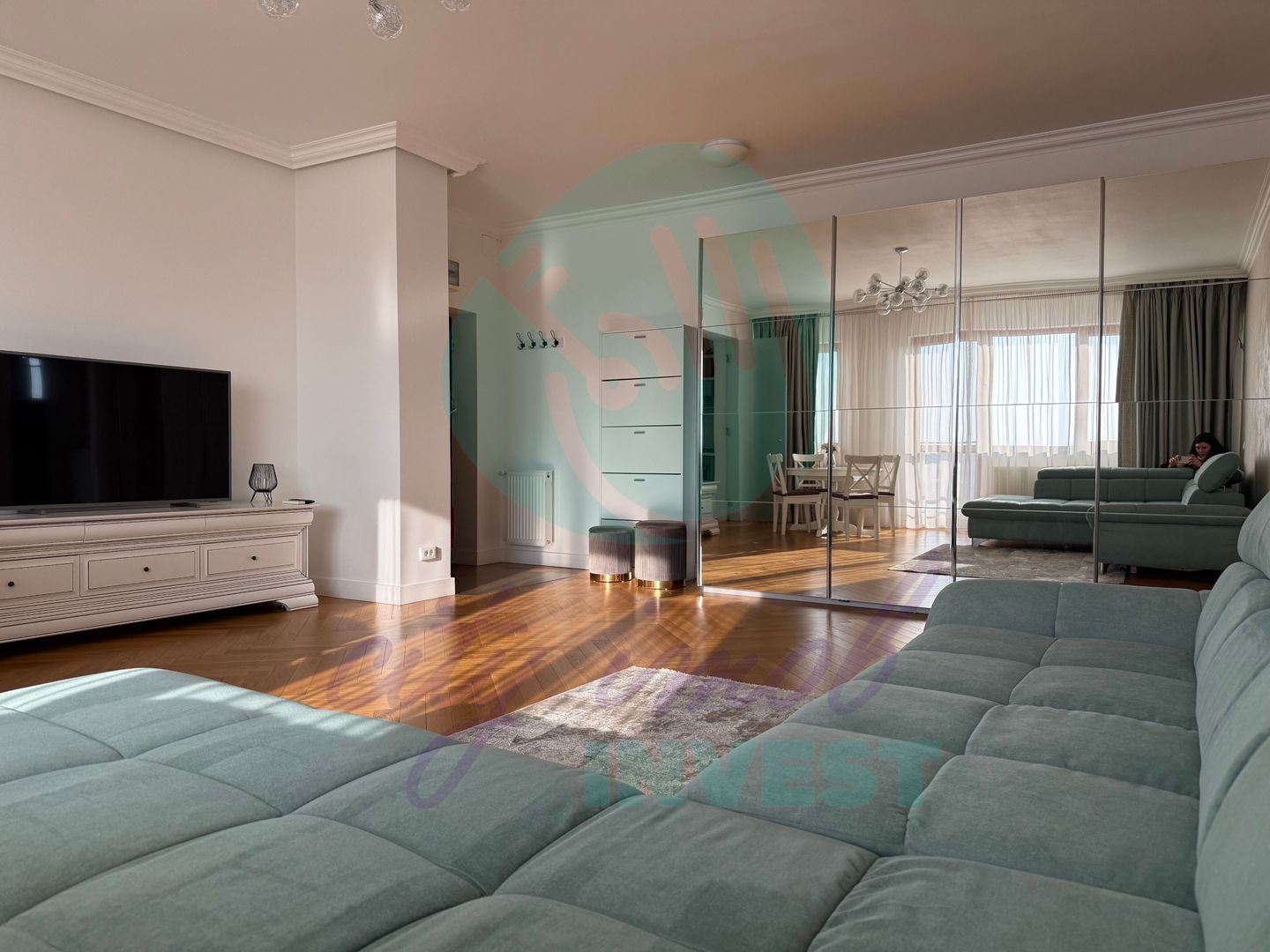 2 camere spatioase cu vedere libera - Poză 2