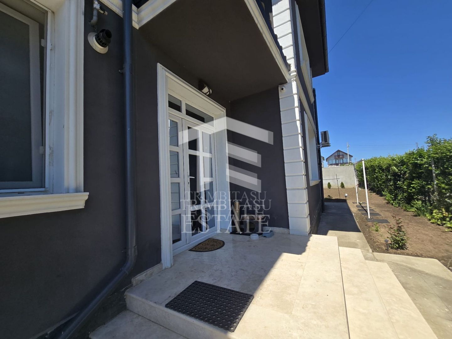 Mangalia - Vila tip duplex moderna. - Poză 35