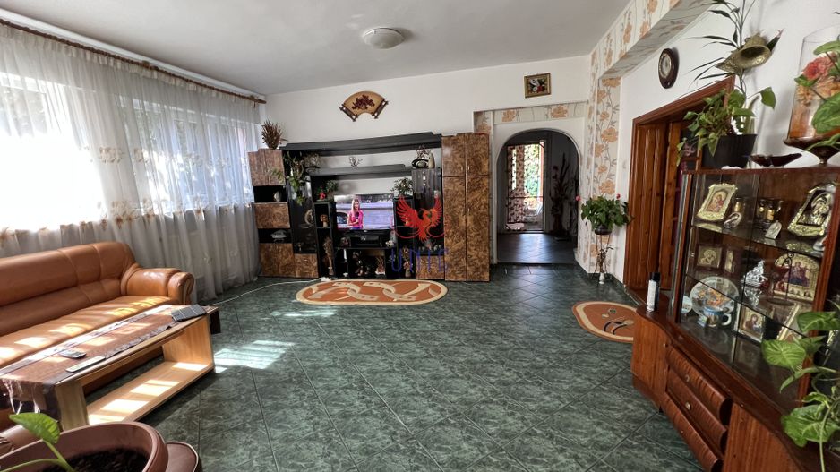 Teren+Casa zona Km 0 Craiova Ideala pentru Spatiu Comercial - Poză 5