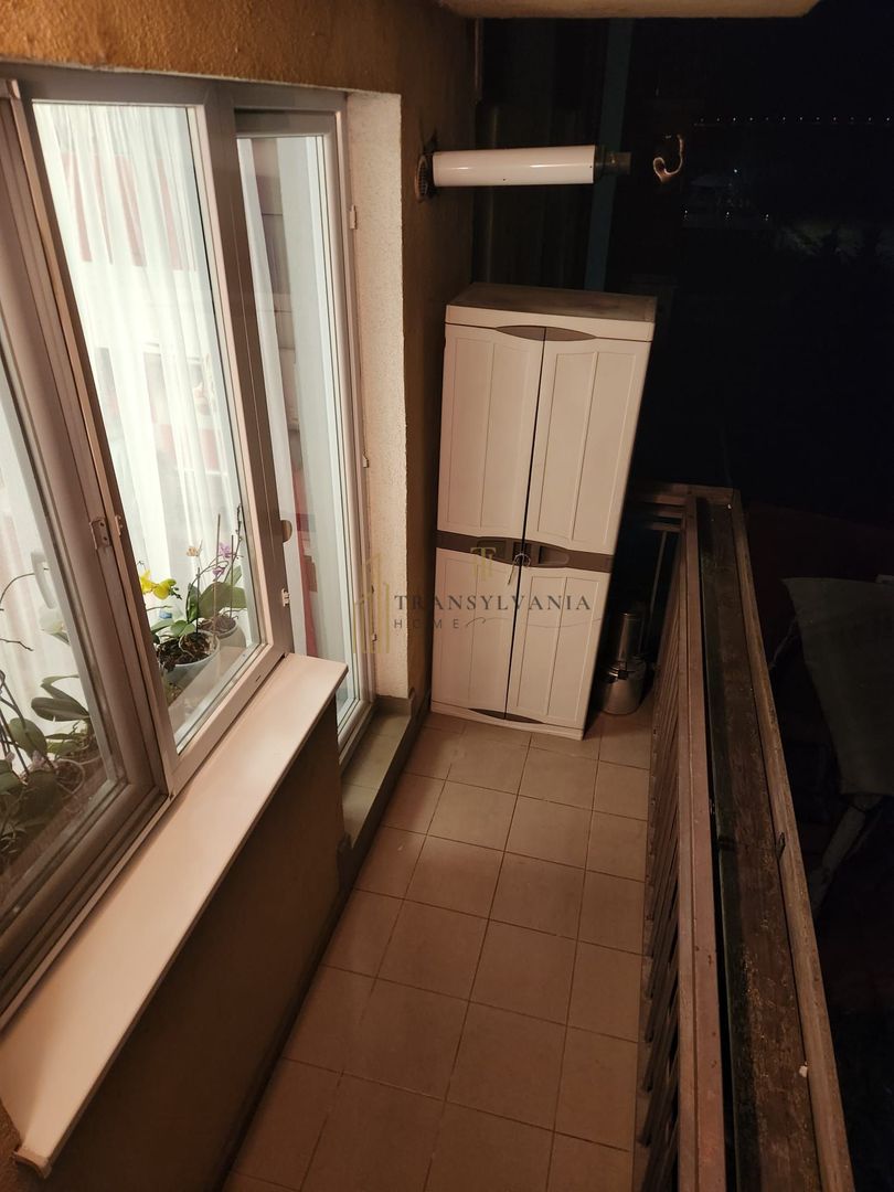 🏡 Apartament 3 camere la etaj intermediar, Zona Calea Surii Mici - Poză 9