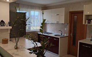 Proprietar, vand vila individuala Siseşti, singur in curte - Poză 10