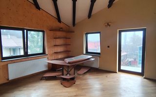 Proprietate amplă cu două case și teren generos, Brașov – str. Cariere - Poză 13