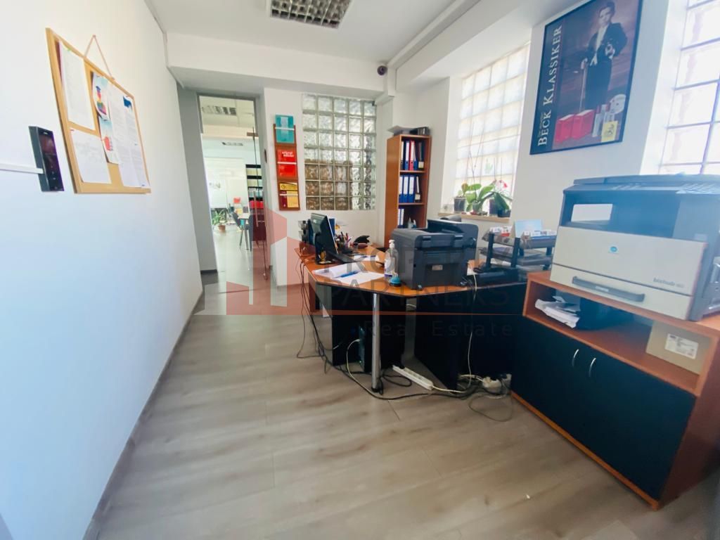 215 mp pozitie centrala Calea Plevnei - Poză 20