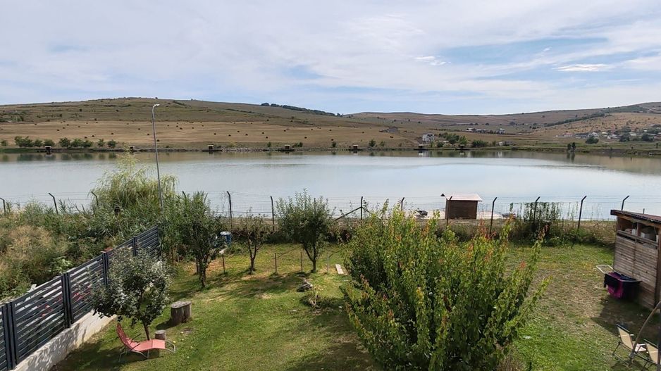 De vanzare! Casa in Campenesti, langa lac - Poză 18
