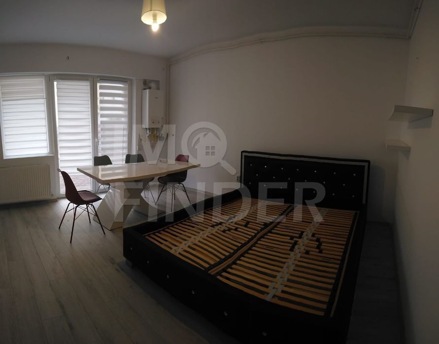 Apartament 2 camere  cu Terasa  si 2 Parcari - Poză 1